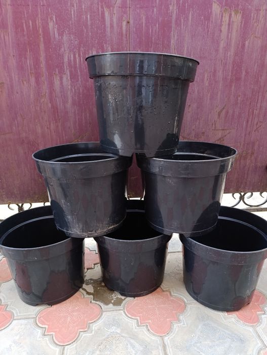 Продам цветочные горшки для р