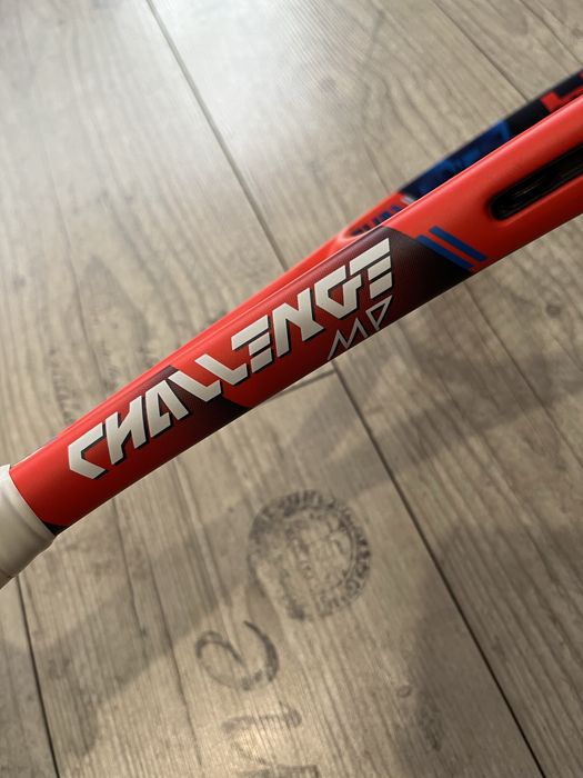 Тенис ракетата Head Challenge MP IG