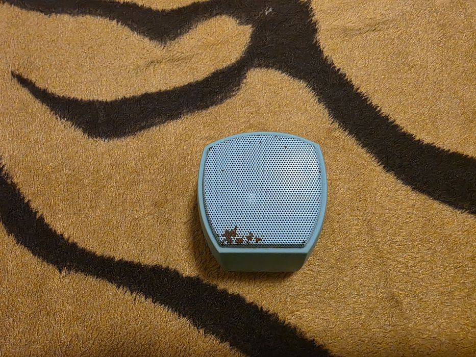 Boxa pentru ascultat muzica