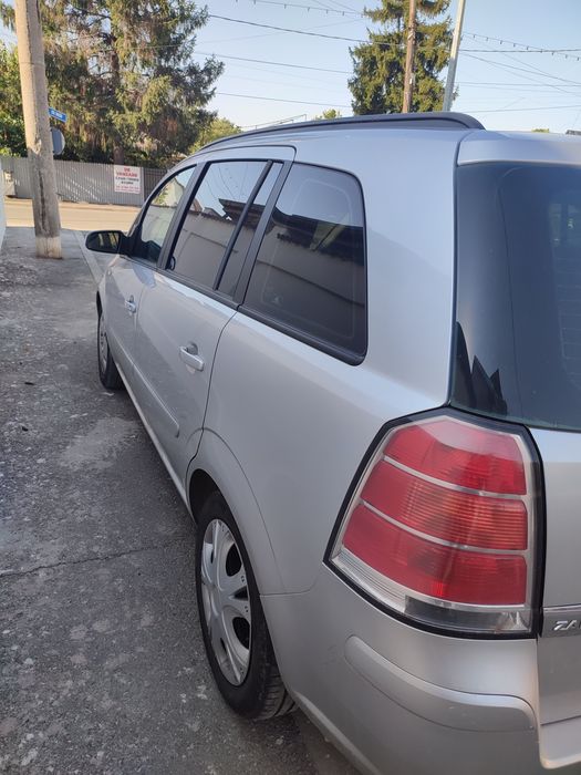 Opel Zafira b 2007