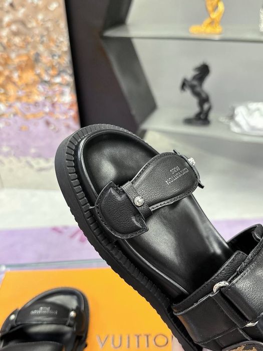 Луксозни дамски сандали - Louis Vuitton 38 и 39 номер