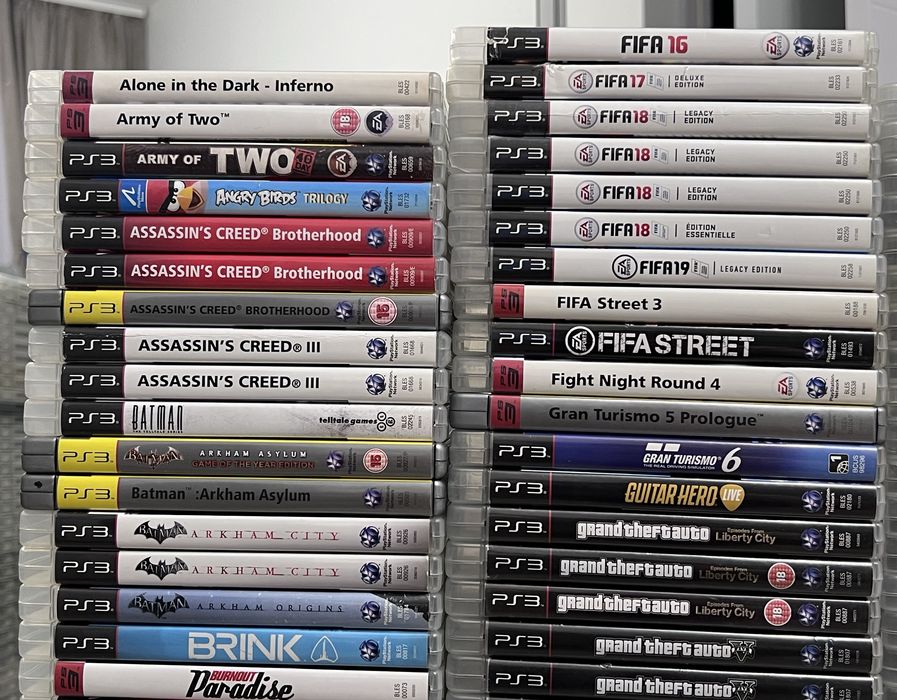 Joc Grand Theft Auto V GTA 5 Minecraft FIFA God of War Batman Call of Duty Far Cry Battlefield Mortal Kombat Red Dead Redemption PS3 Playstation 3