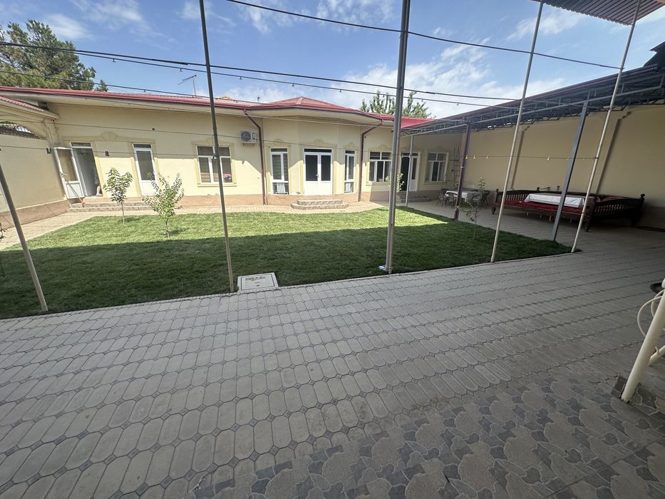 Ховли сотилади парвозда