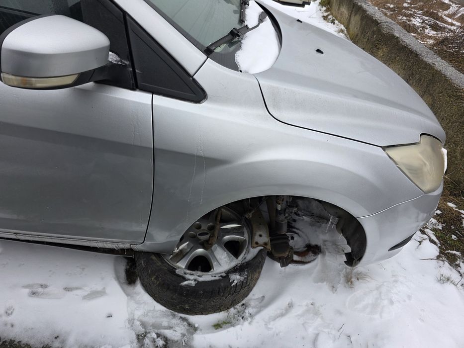 Aripa Ford Focus 2 Facelift