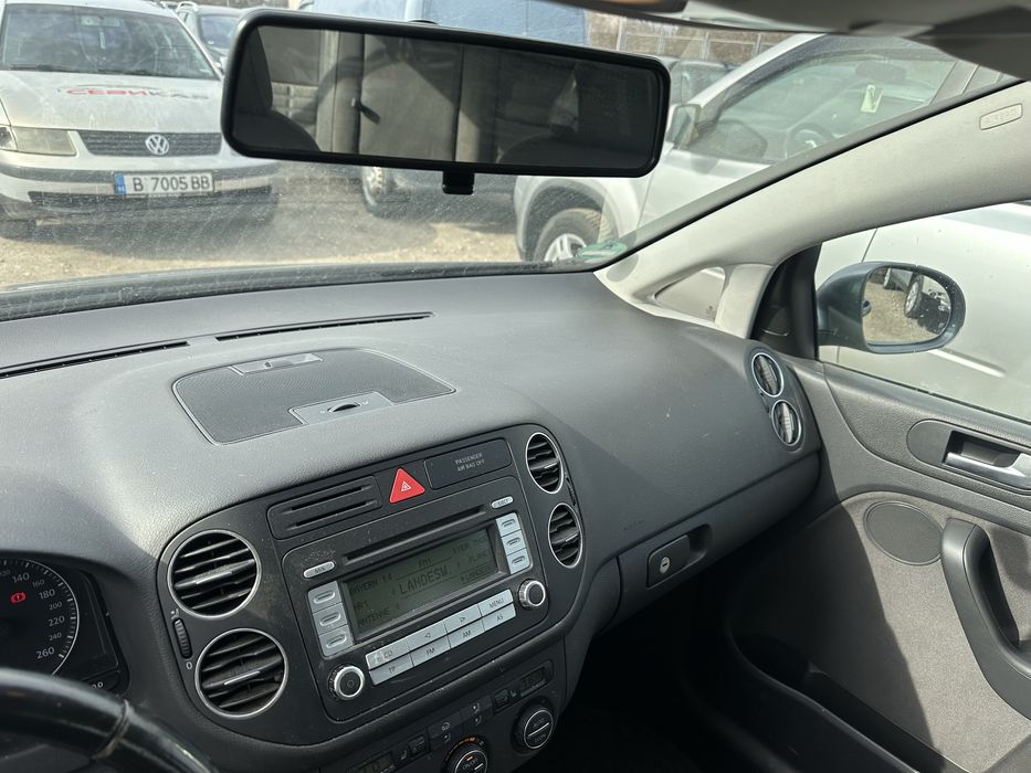 Табло със десен airbag за VW Golf Plus