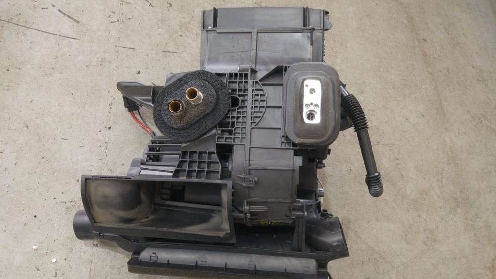 Tulumba aer bord renault clio 3 dupa 2007 8200296678
