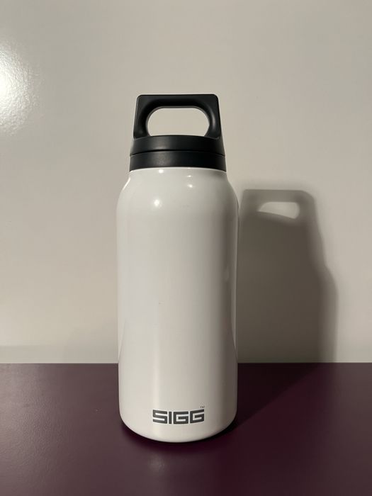 Термос Sigg Hot and Cold – бял, 300ml