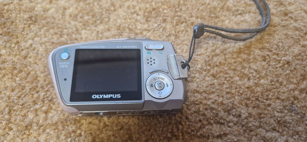 Фотоапарати Olympus и Technika