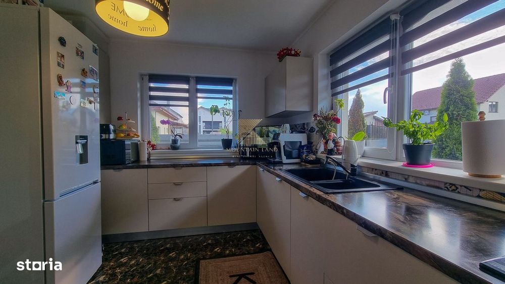 Duplex spațios cu grădină amenajată – Cartier Izvor, Brașov