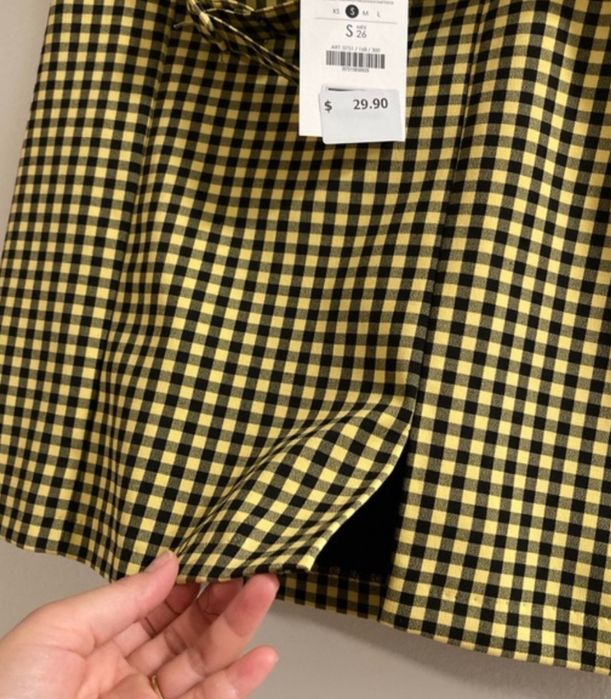 Blazer si fusta Bershka
