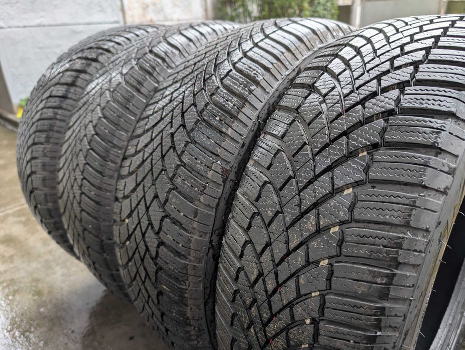 Зимни гуми Bridgestone Blizzak 205/60/16, DOT 2624, грайфер 8мм.