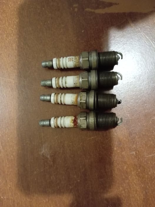 Приора 2 ,  свечи, пыльники , помпа, ремень ГРМ