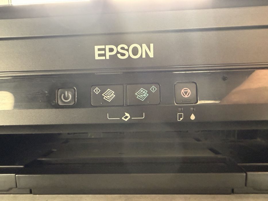 Продам принтер “Epson” цветной