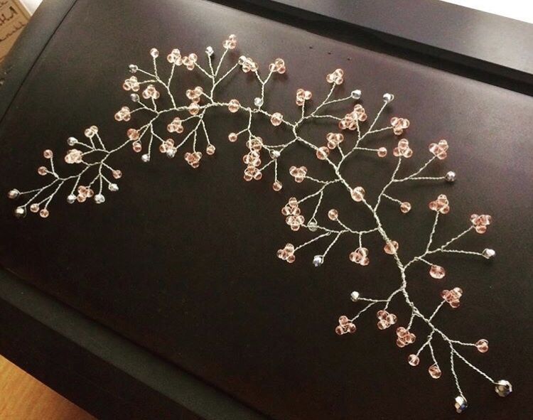 Веточки в волосы