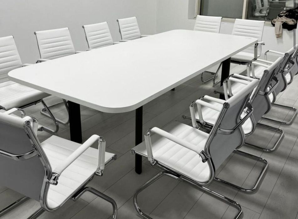 Стол офисный белый