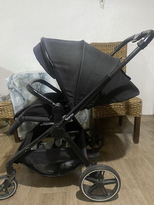 Тоймоис продам коляска