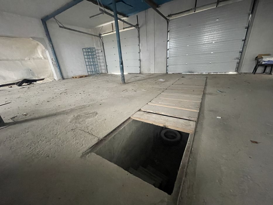 Inchiriez Hale + teren in Fetesti Gara Depoului 34