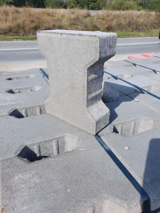 PAVELE beton / FORMA DE I / H /alei gradina / BORDURI