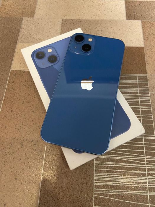iPhone 13 в идеальном состоянии
