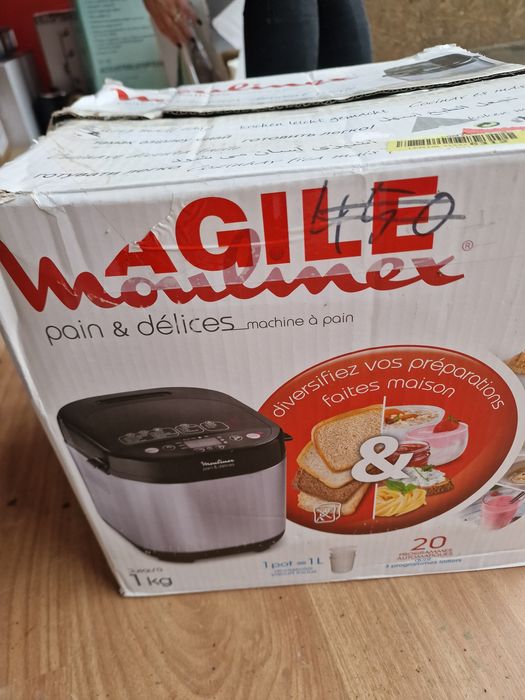 Aparat de făcut pâine Moulinex