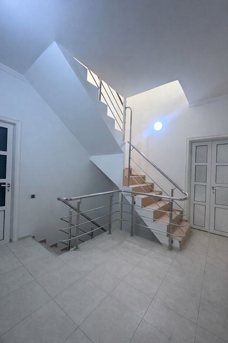 Сдам помещение Мирабад авеню 300м2ak90