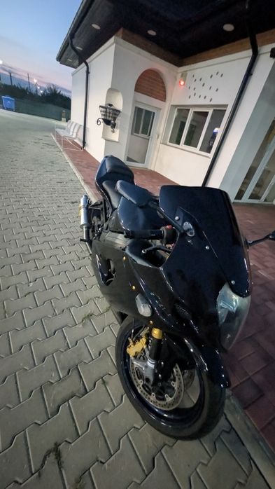Suzuki GSX1000R Motor