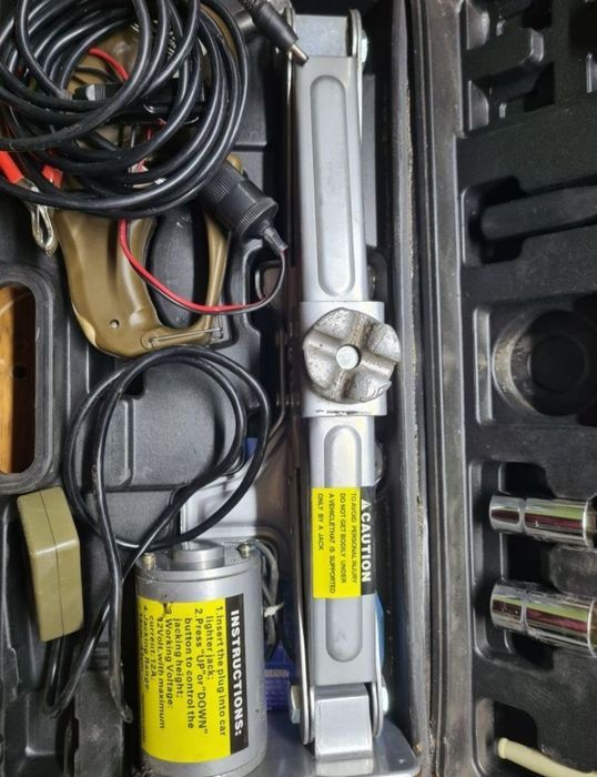 Электродомкрат с гайковёртом