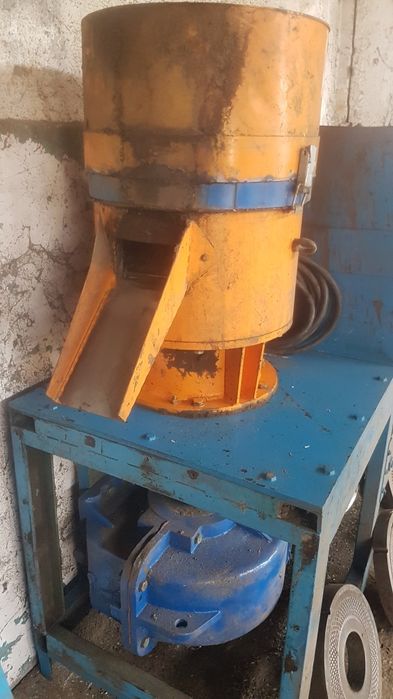 Машина за Пелети 37 kw