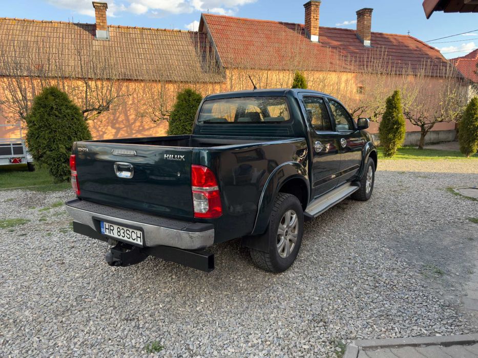 Toyota Hilux 2.5 D-4D 144 cp Euro 5 2012