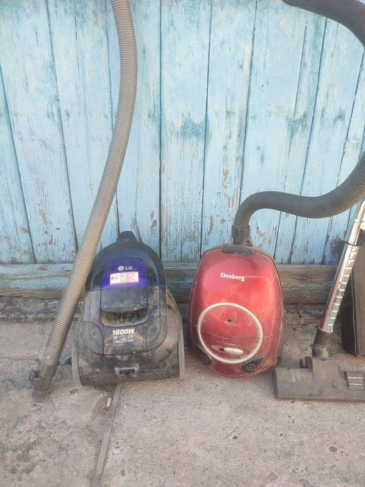 Продам пылесос 2 шт