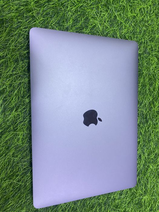 Ноутбук Apple Macbook pro 13 2020