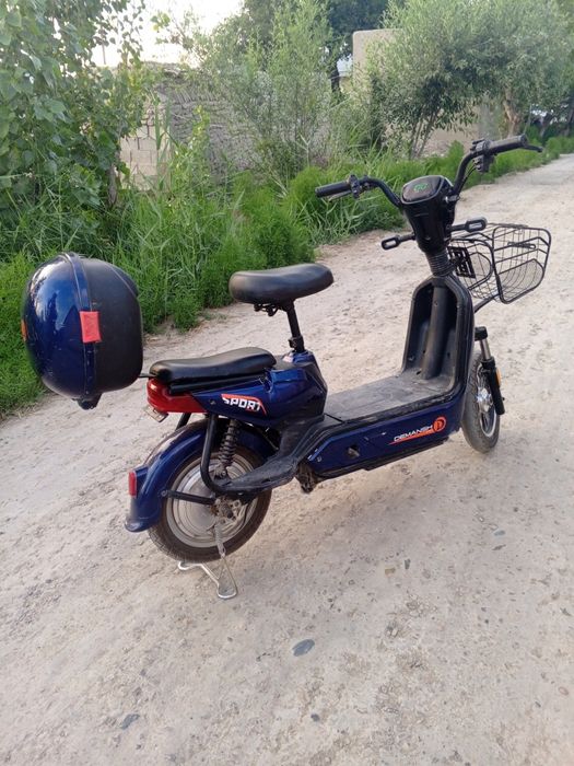 Skuter sotiladi tez va arzon narxda