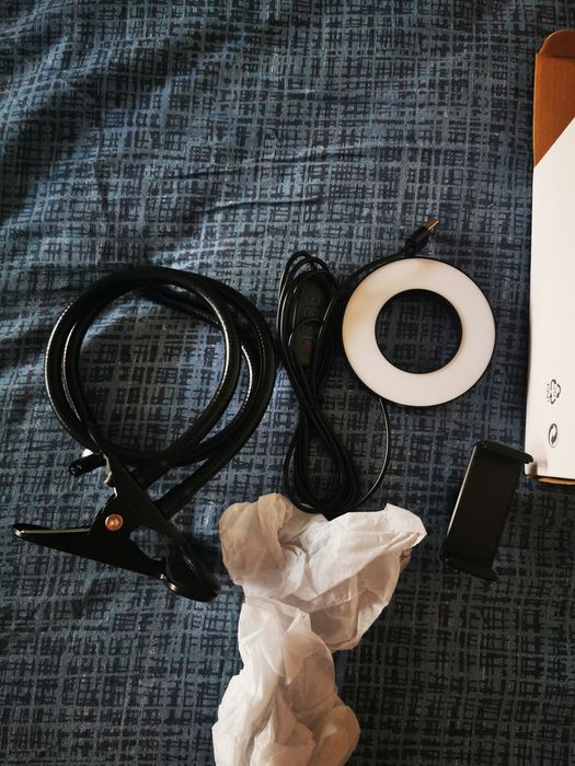 Стойка за телефон тик ток селфи