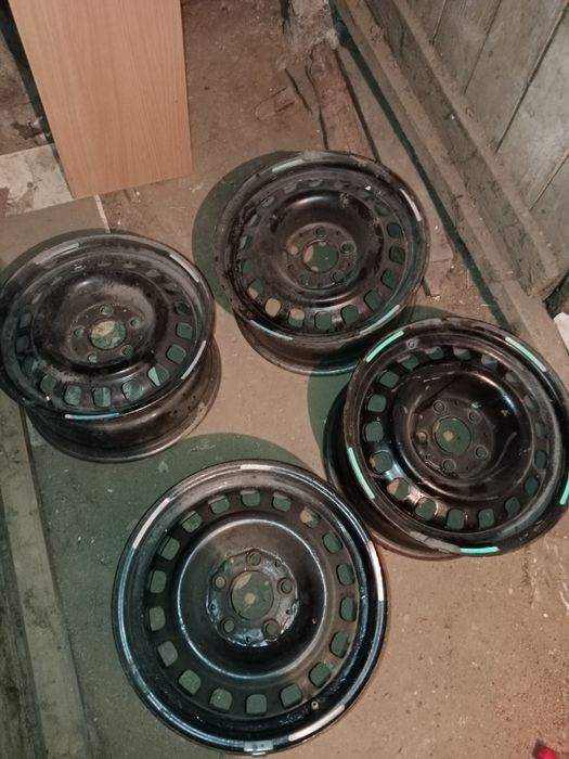 Диски штампы р15 на Мерс