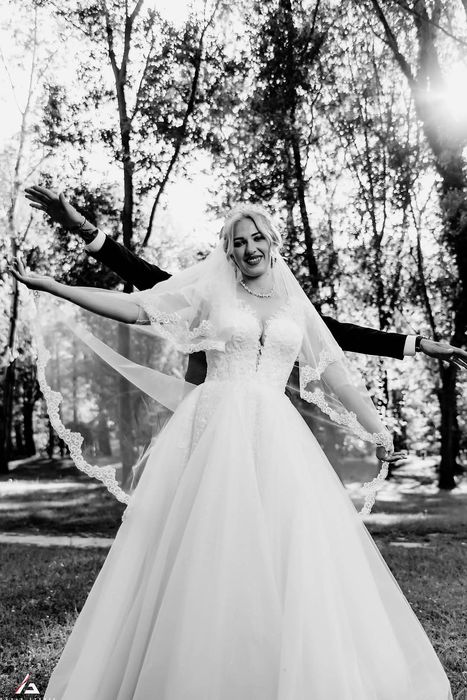 Rochie mireasă  superba