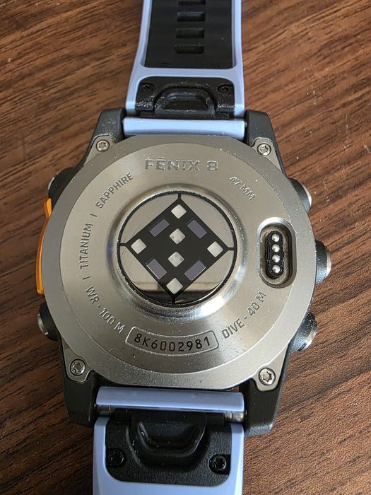 Garmin Fenix 8 47mm Amoled Sapphire - Titanium с Spark Orange/Graphite