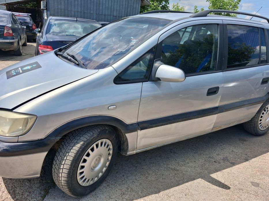 Capota aripi faruri Triple hayon opel Zamfira 2002 1.9D