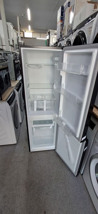 Frigider Comfee 174l  150cm import GERMANIA Garanție SL104