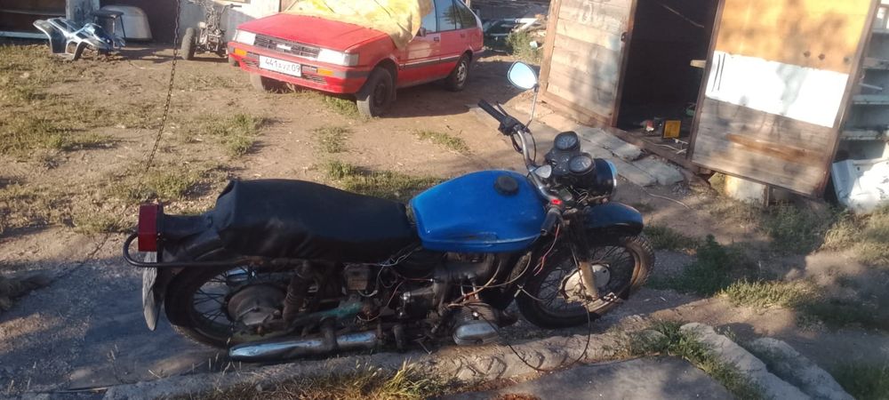 Мотоцикл урал 650