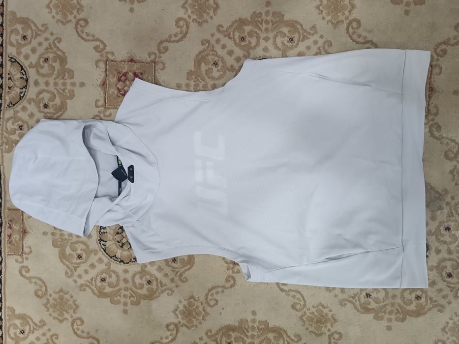 Оригинальная футболка Reebok