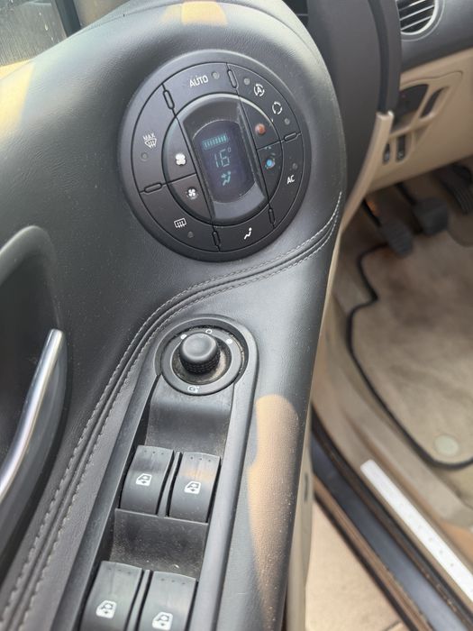Reanul Espace Initale Paris 7 locuri cu calig omologat RAR