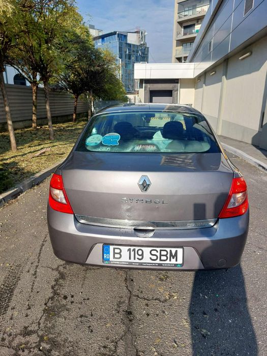 Vând Renault Symbol 2011 ultimul pret 1.700€ de la 2.200€