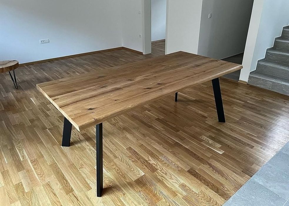 Трапезна маса масив дъб