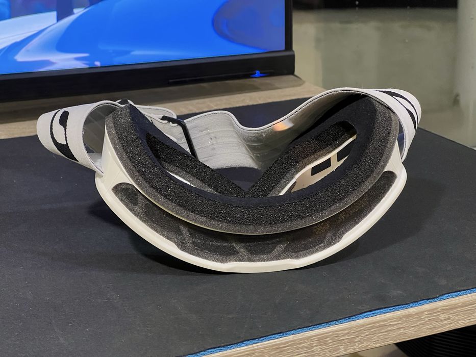 Нова Фотохромна ски маска Julbo Cyclon