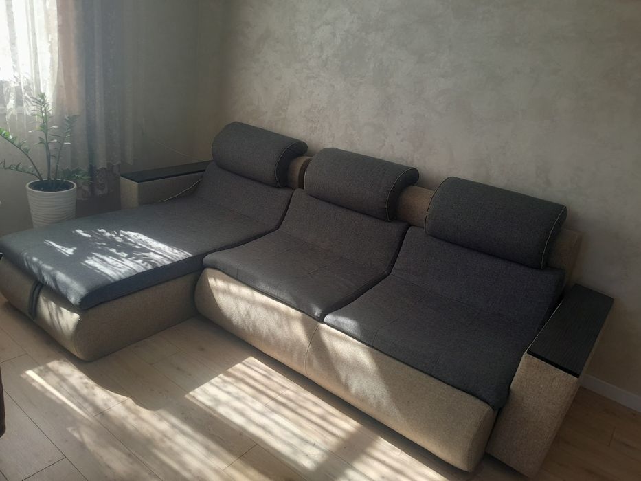 Продаю диван и кресло  б/у