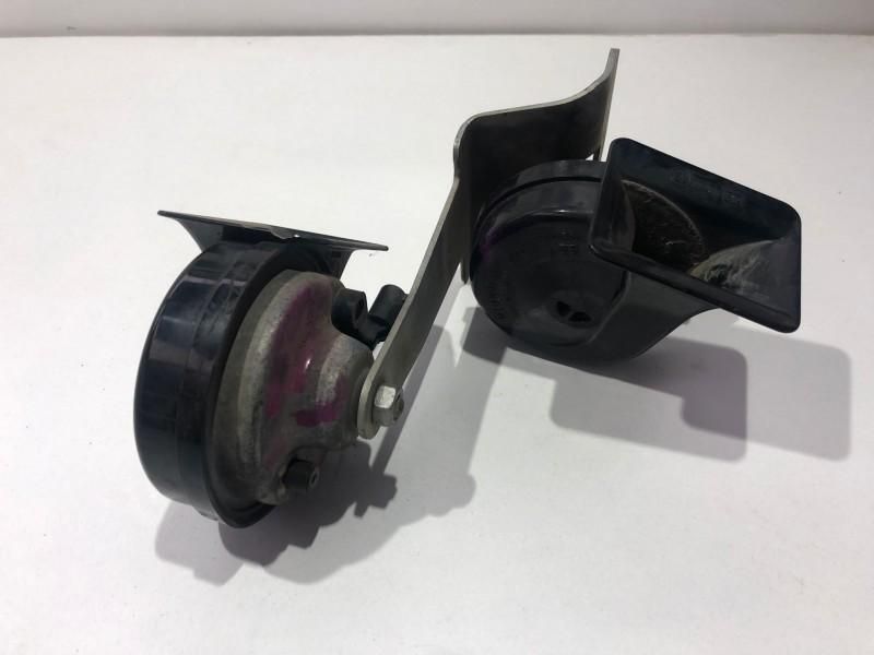 Set claxoane BMW Seria 5 E60 6935988