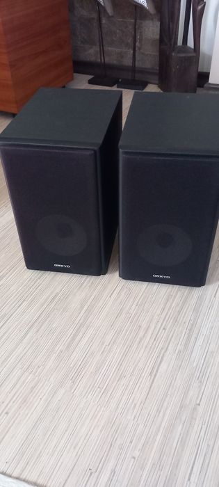 Тонколони ONKYO D-045
