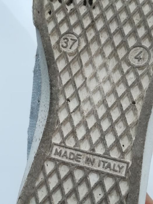 Încălțăminte fete. Piele naturala. În stare bună.