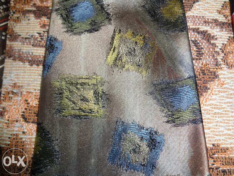 Нови вратовръзки