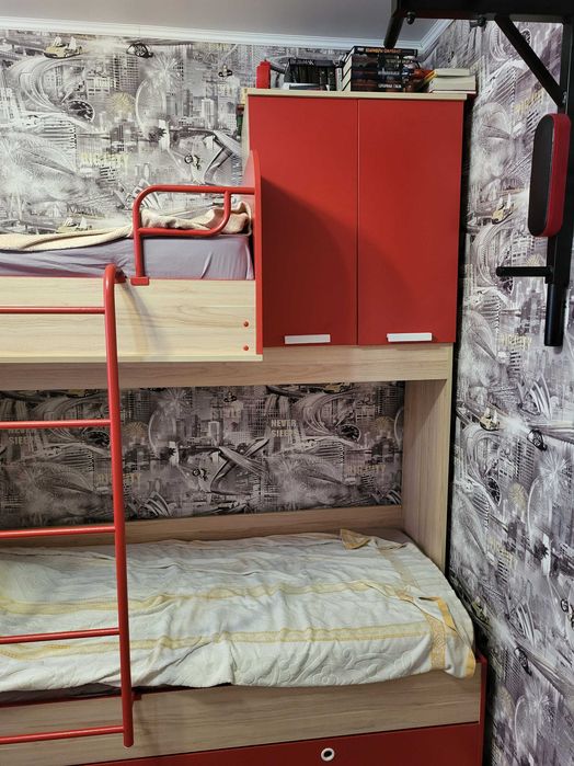 Кровать двухярусная